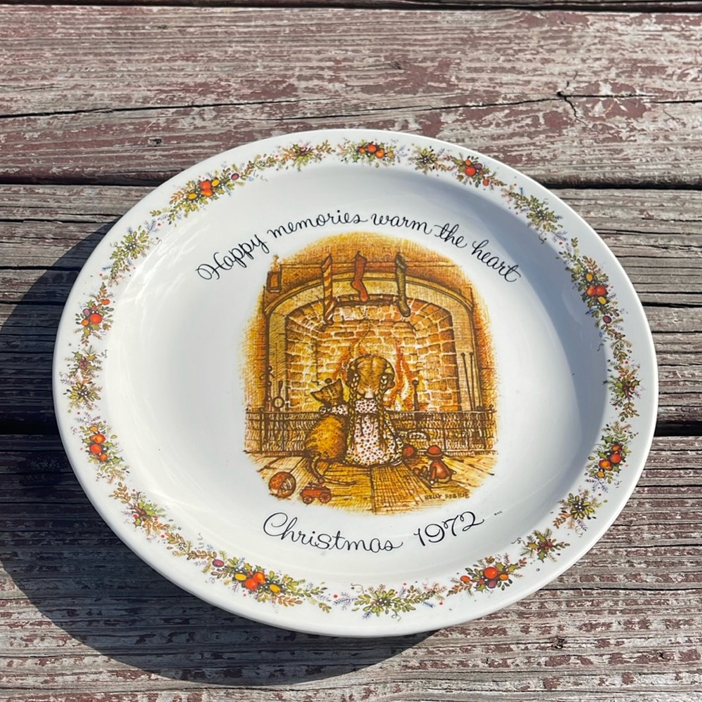 Vintage Holly Hobbie Christmas Plate 1972